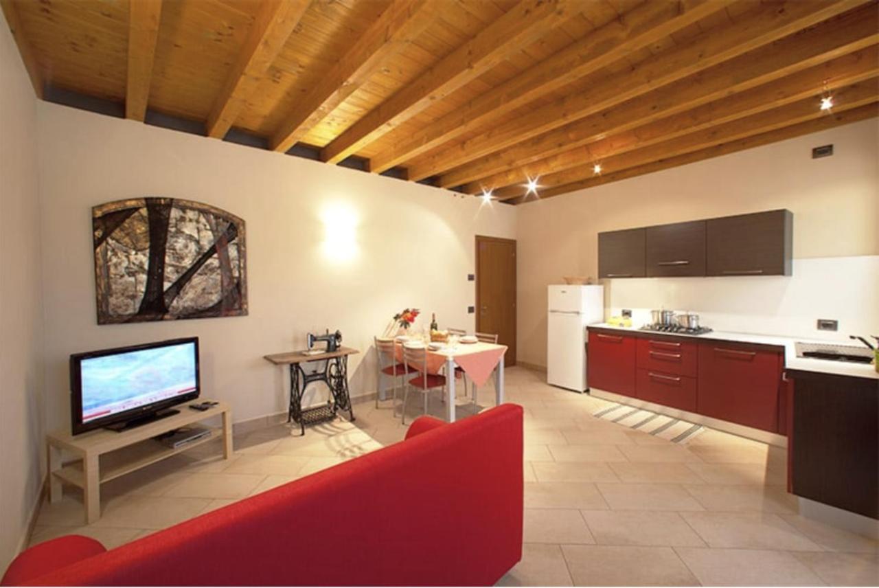 Aparthotel La Casa Del Nonno *