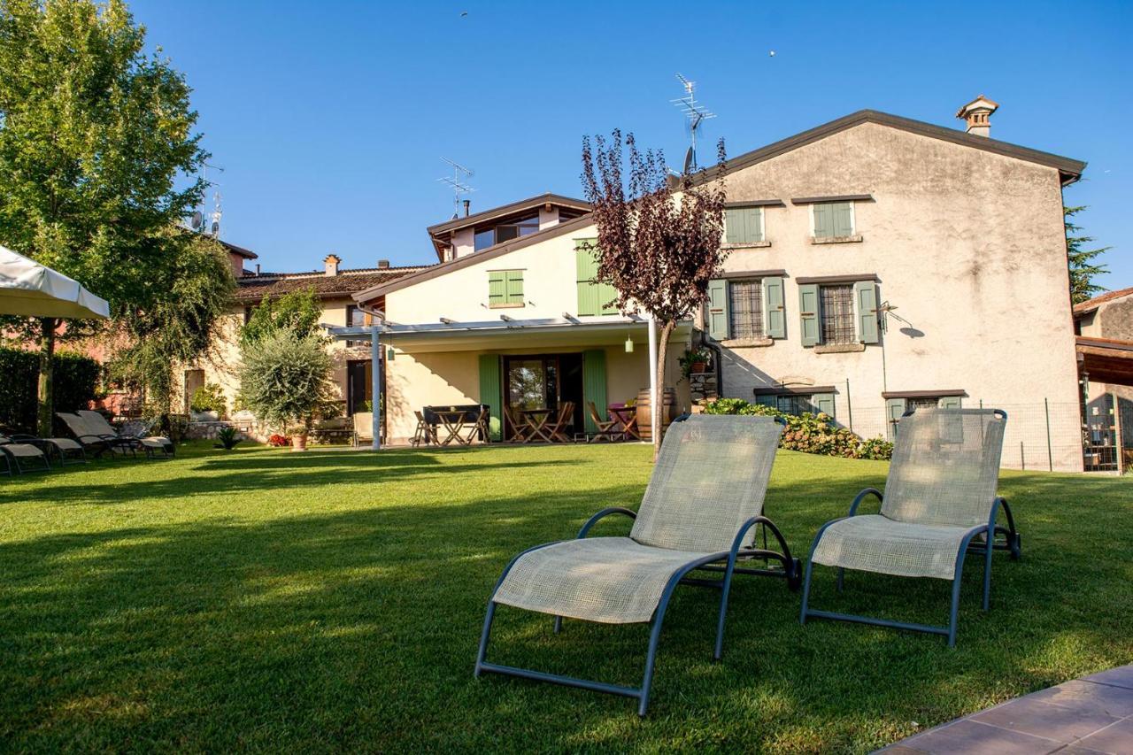 La Casa Del Nonno Aparthotel Monzambano